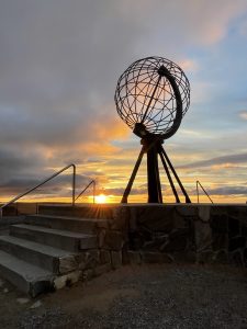 Mehr über den Artikel erfahren Abendliches Nordkapp